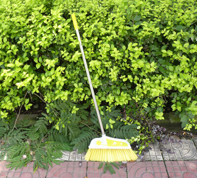 不锈钢大扫把软毛除灰尘扫把 高档长把家居扫把 -8812个性化鲸鱼扫把八B40-4空