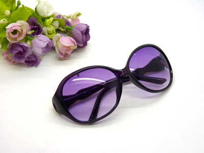 太阳镜 女士2015新款时尚女渐变偏光镜 大框潮流酷墨镜女太阳-825-59号