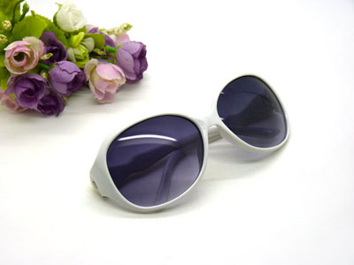 太阳镜 女士2015新款时尚女渐变偏光镜 大框潮流酷墨镜女太阳-825-59号