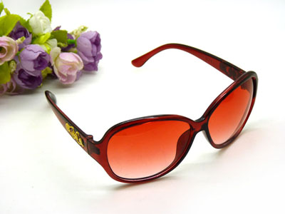 专柜正品2015款太阳镜女潮明星款蛤蟆镜偏光墨镜防紫外线可配近视-821-58号