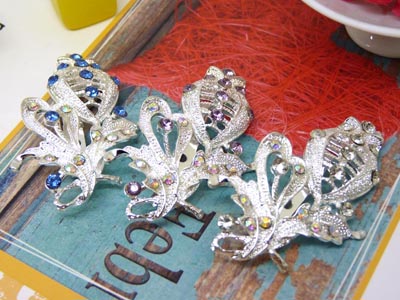 新款 胸针 花朵状胸花 高档满钻别针 流行衣服配饰 -16号B2-1-5-6