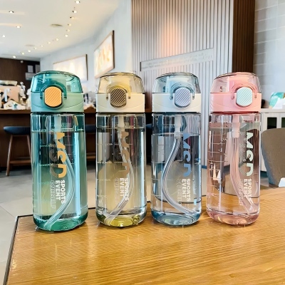 650ML-5831悦动弹跳吸管杯太空杯 60/箱
